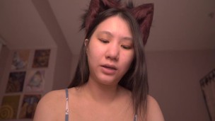 Getting On Knees Three Times Per Day and Entering A Den of Pussy – Cute Asian Girl ASMR – Daniel 4-6