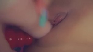 Kinky slut has some quick fun